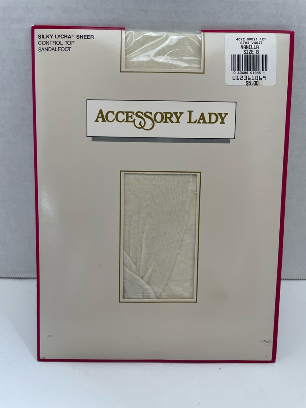 Accessory Lady Vintage  Sheer Control Top Pantyhose, Size B, Vanilla. NIP